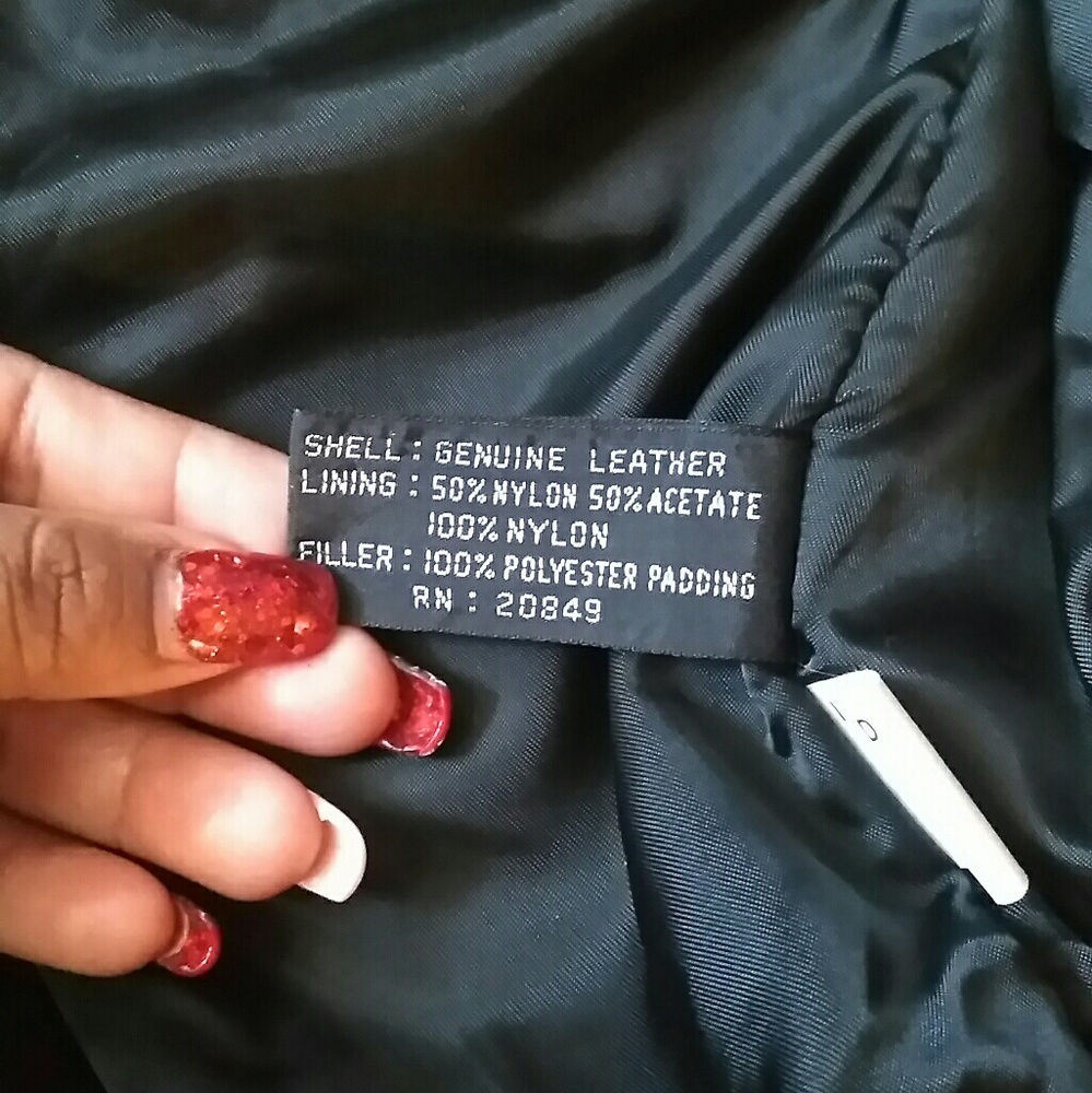 Men's Jacket - Picture 4 of 4